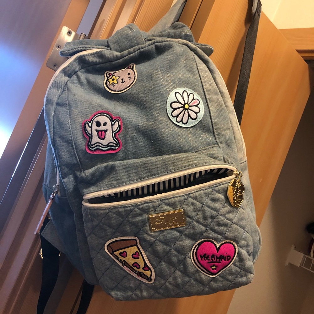 BETSEY JOHNSON JEAN BACKPACK